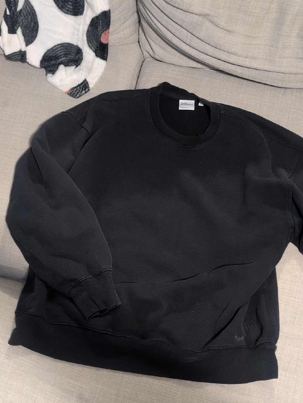 TNA Black Crewneck Sweatshirt